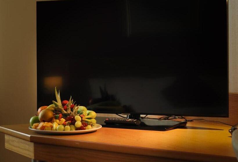 Fotos del hotel Future Inn Cardiff Bay:  42 Fotos del hotel Future Inn Cardiff Bay:  42