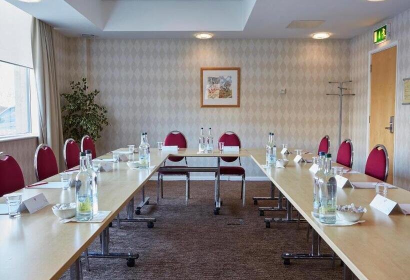 Fotos del hotel Future Inn Cardiff Bay:  41 Fotos del hotel Future Inn Cardiff Bay:  41