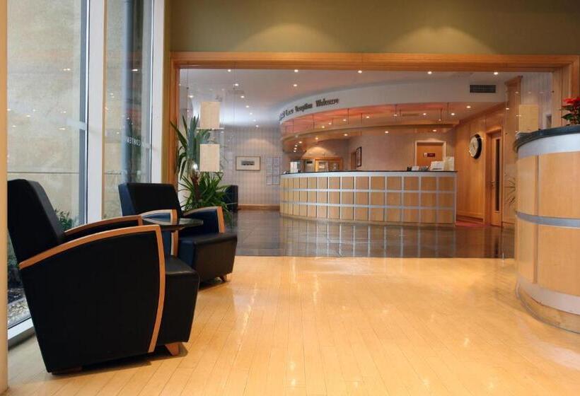 Fotos del hotel Future Inn Cardiff Bay:  31 Fotos del hotel Future Inn Cardiff Bay:  31