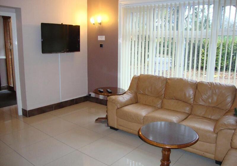 هتل Gainsborough Lodge