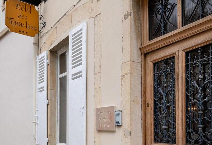 هتل Hôtel Des Tonneliers