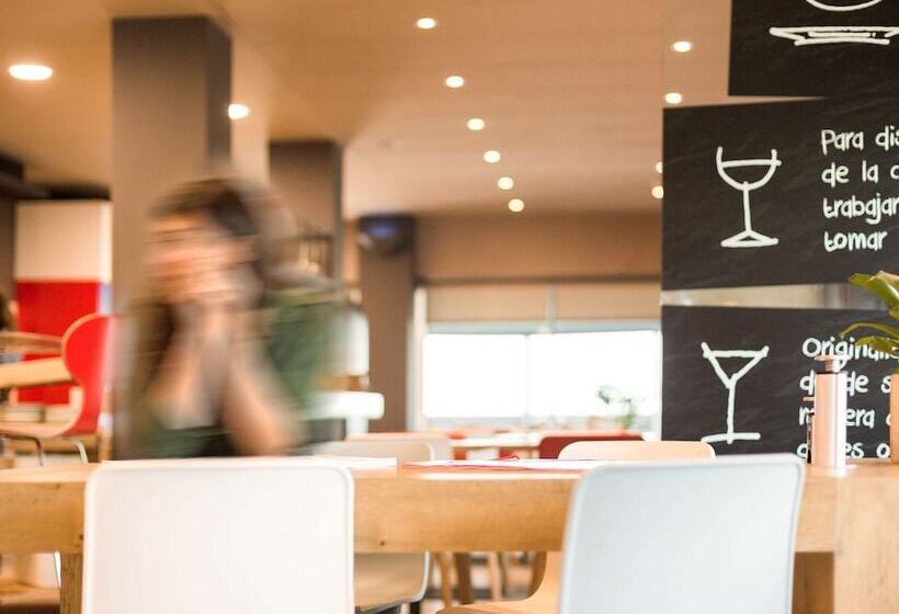 هتل Ibis Montmelo Granollers
