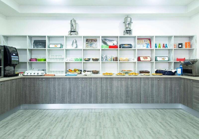Fotos del hotel Ibis Styles Roma Vintage:  33