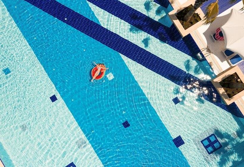 هتل La Blanche Resort & Spa