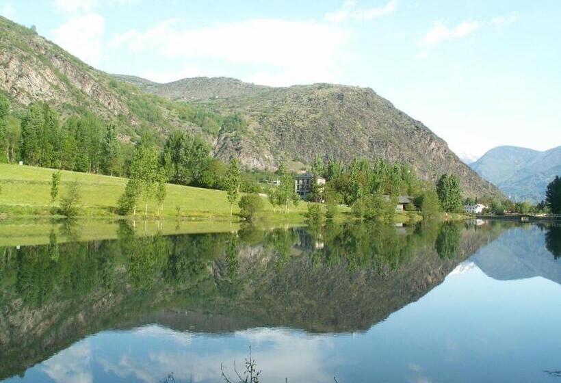 هتل La Morera