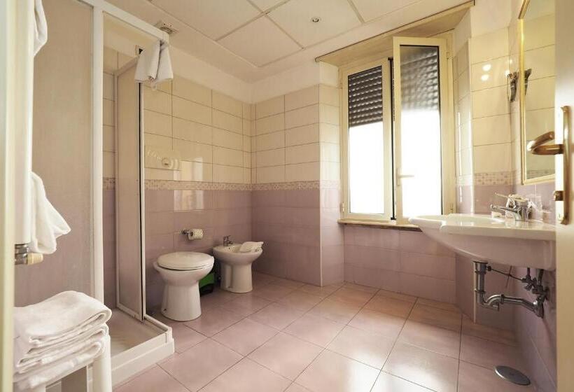 Fotos del hotel Osimar:  24