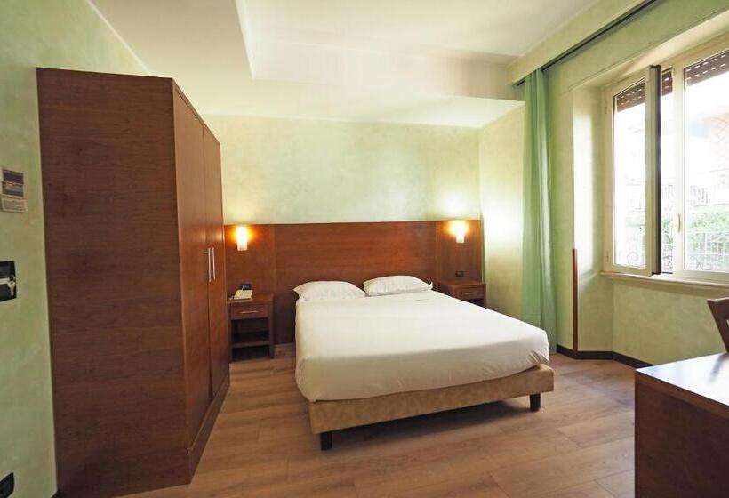 Fotos del hotel Osimar:  9