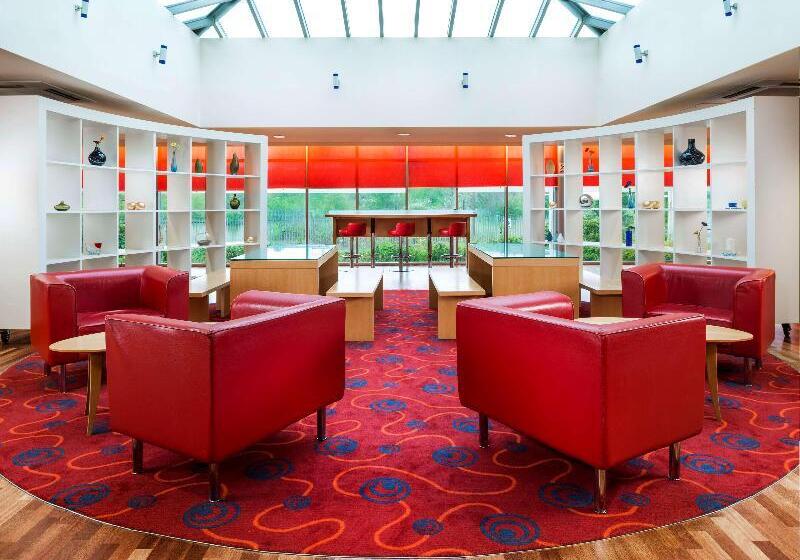 هتل Park Inn By Radisson Birmingham Walsall