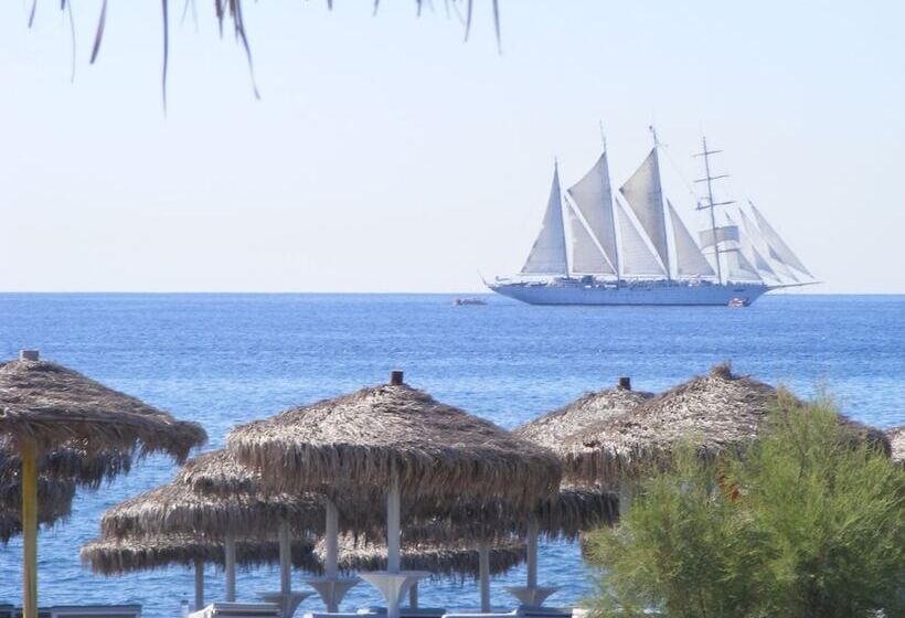 Hotel Perissa Bay