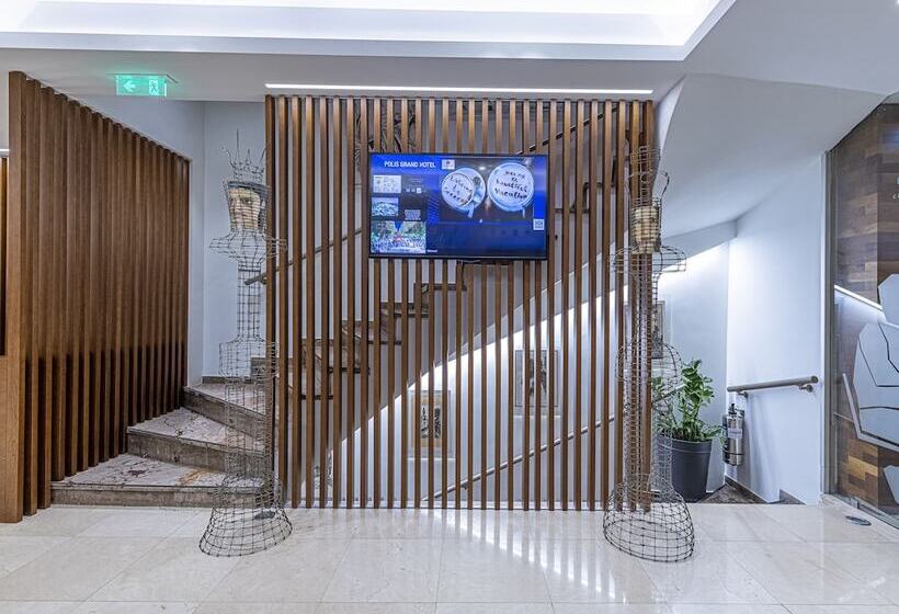 Fotos del hotel Polis Grand:  36