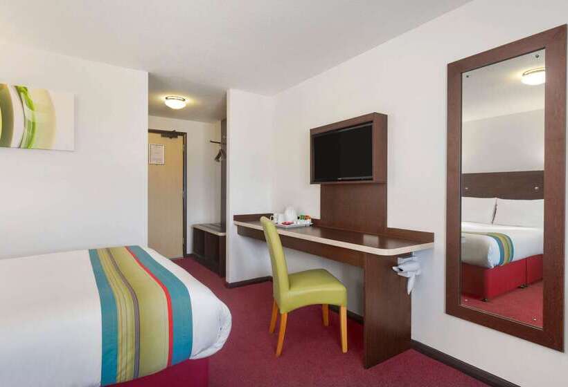 בית מלון כפרי Ramada London South Mimms
