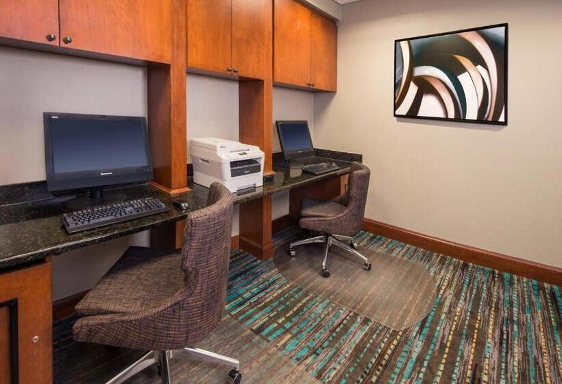 هتل Residence Inn By Marriott Chesapeake Greenbrier