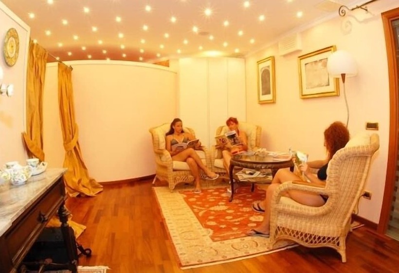 هتل Residence Tramonto