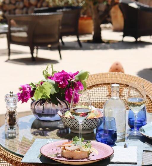 هتل Son Julia Country House & Spa