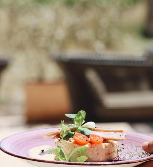هتل Son Julia Country House & Spa