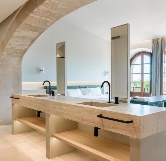 هتل Son Julia Country House & Spa