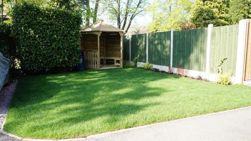هتل The Lawn Guest House Gatwick
