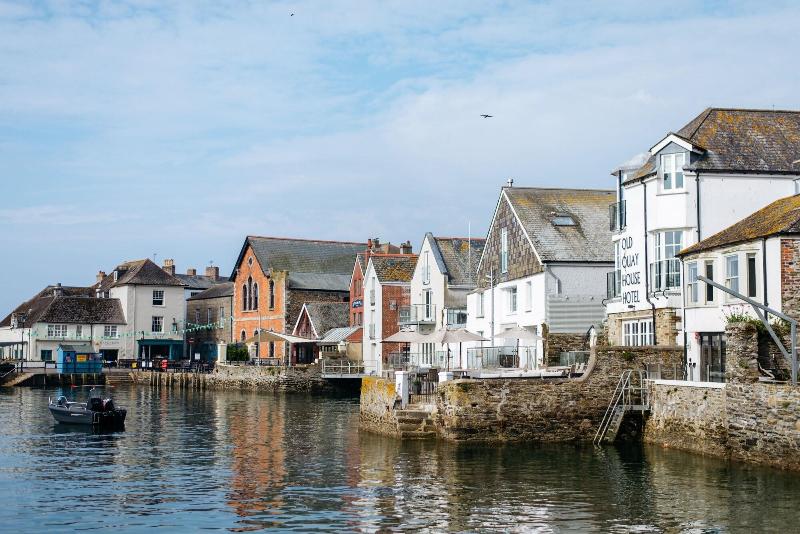 호텔 The Old Quay House