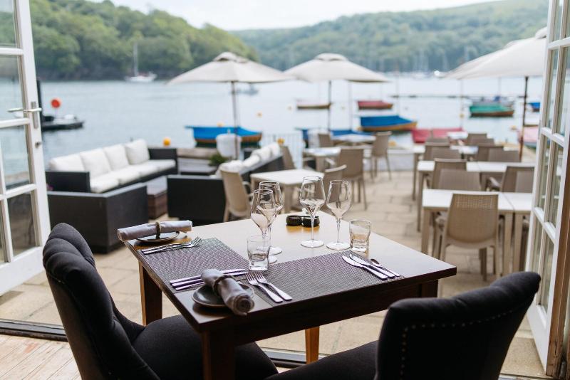 호텔 The Old Quay House