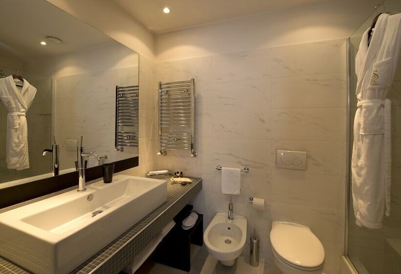 Fotos del hotel Townhouse 70:  8