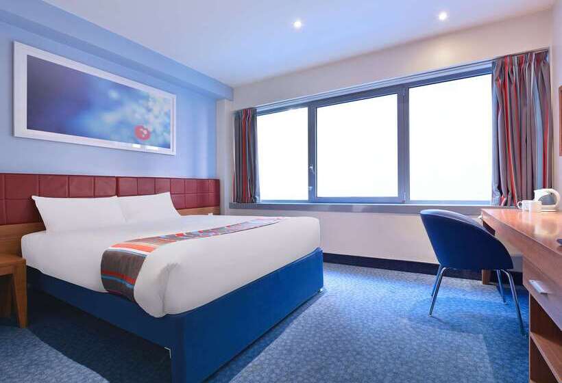 Fotos del hotel Travelodge London Aldgate East Hotel:  2