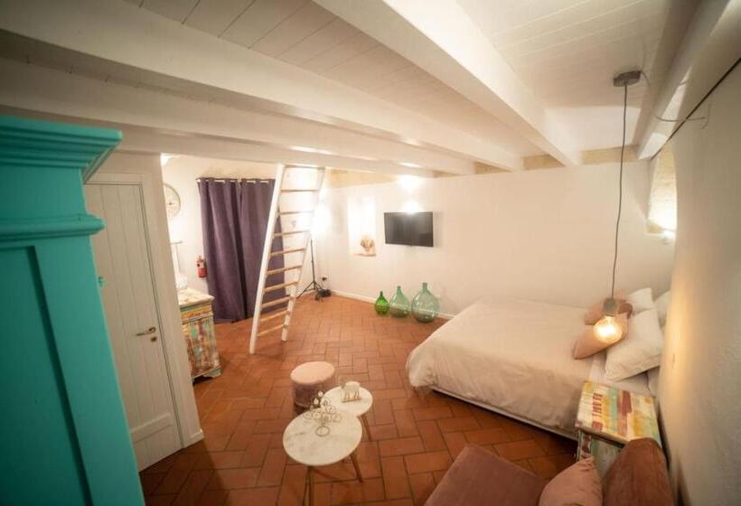 هتل Vecchia Mottola Albergo Diffuso