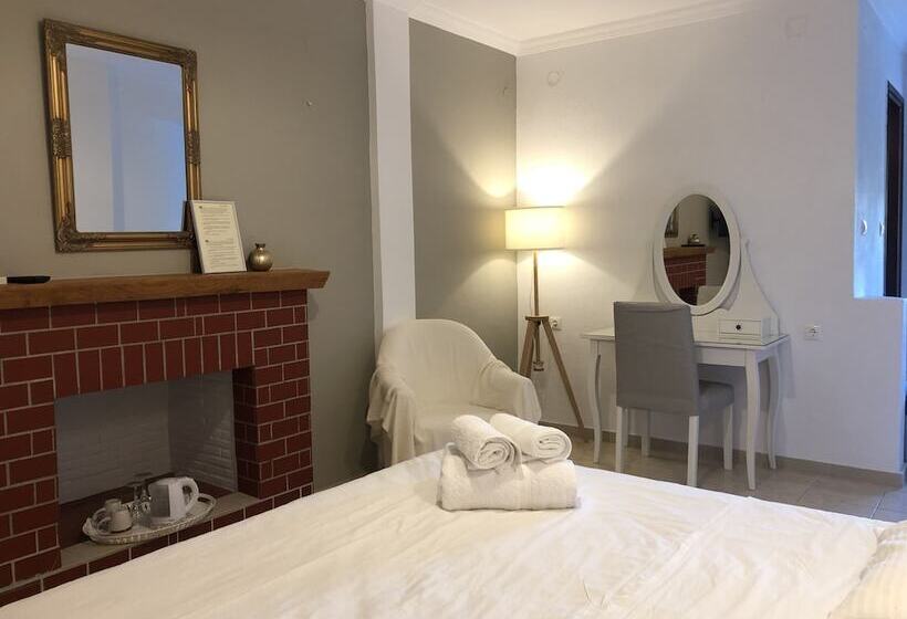 هتل Villa Christina