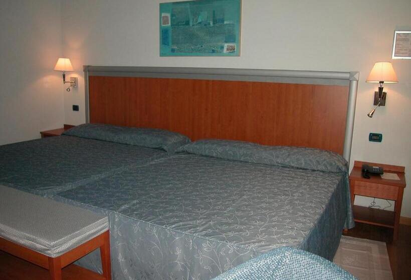 בית מלון כפרי West Florence