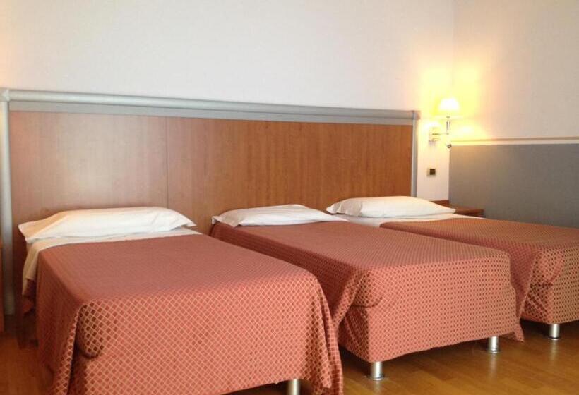 בית מלון כפרי West Florence