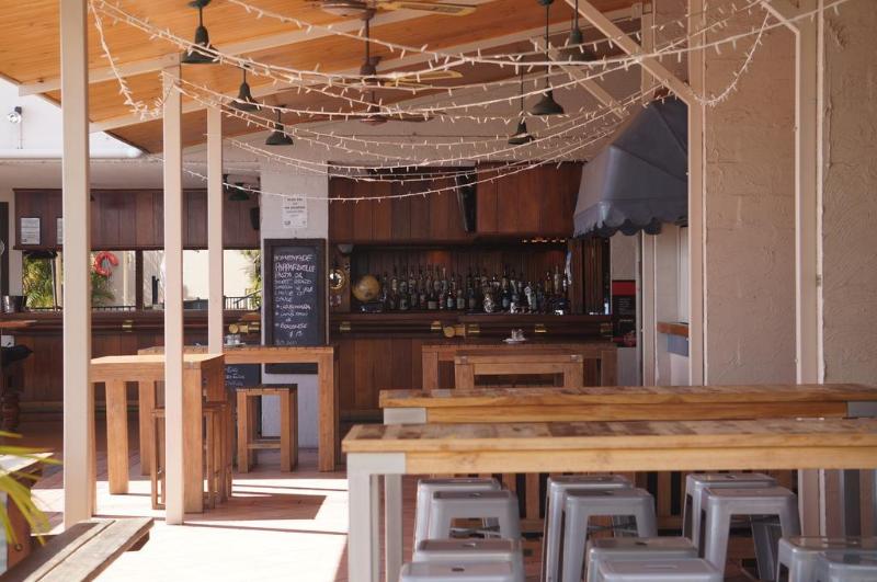 هتل Ocean Views At Whitsunday Terraces Resort