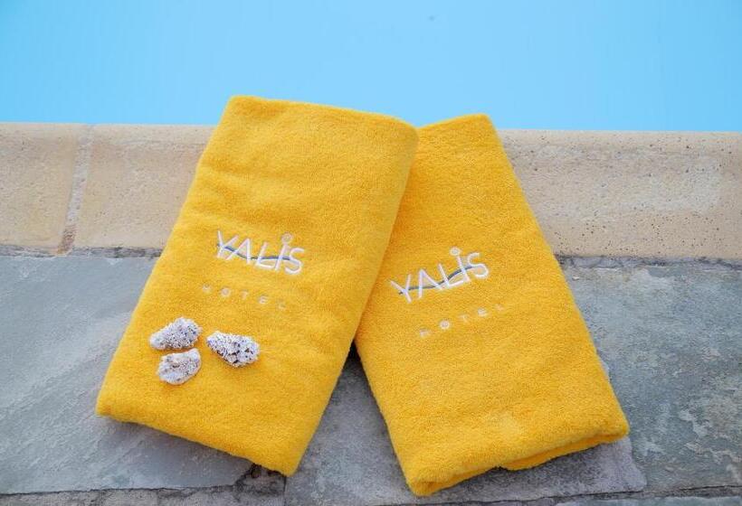 هتل Yalis