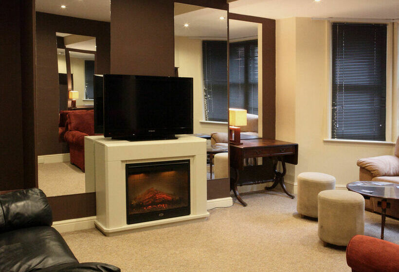 Отель Tunbridge Wells Retreat