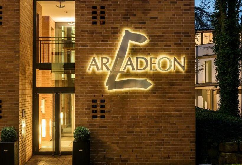 ホテル Arcadeon