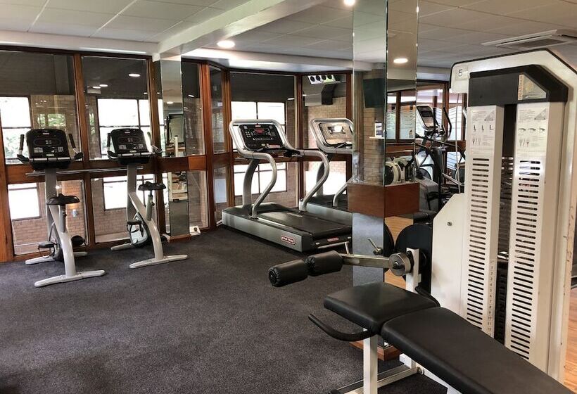 Arden Hotel And Leisure Club