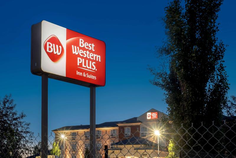 هتل Best Western Plus Red Deer Inn & Suite