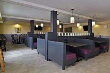 Best Western Plus Woodstock Hotel Conference Centre