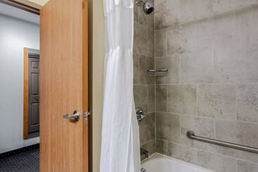 Best Western Plus Woodstock Hotel Conference Centre
