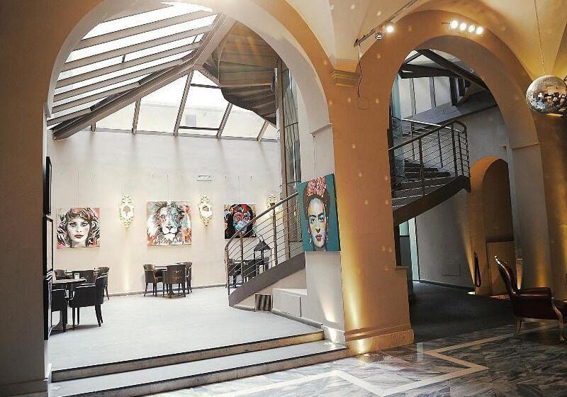 هتل Borghese Palace Art