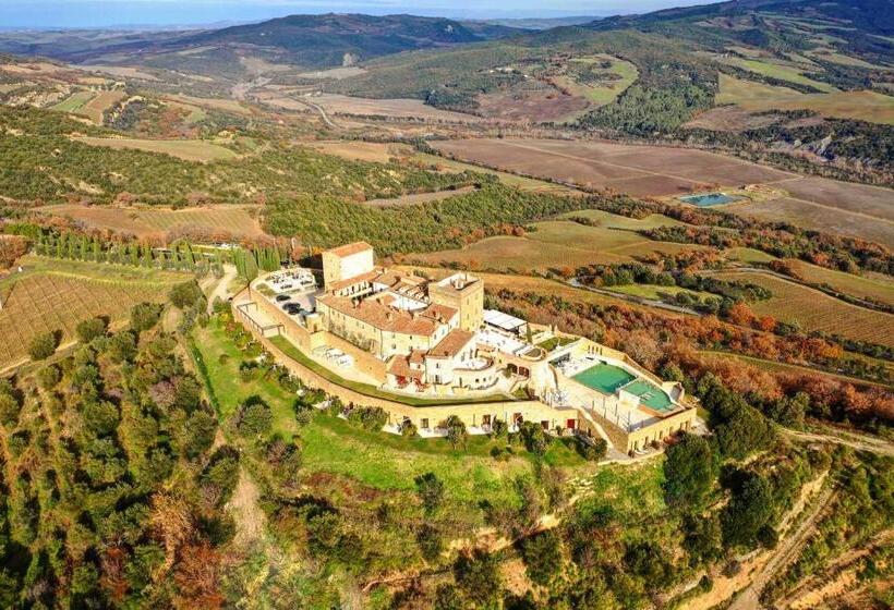 هتل Castello Di Velona Resort, Thermal Spa & Winery