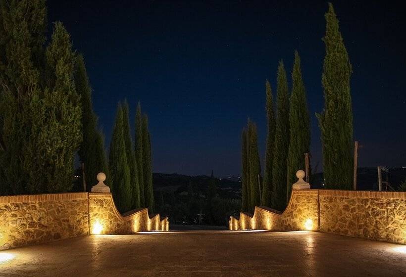 هتل Castello Di Velona Resort, Thermal Spa & Winery