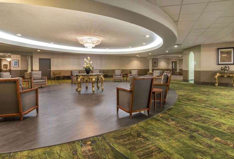 Clarion Hotel & Conference Centre