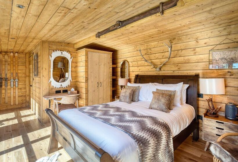 هتل Clementine S Guest House
