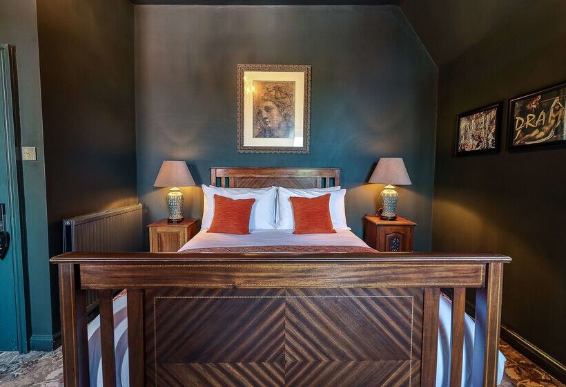 هتل Clementine S Guest House
