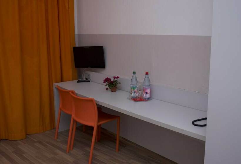 Fotos del hotel Colour Hotel:  7