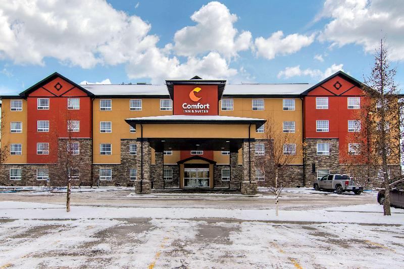هتل Comfort Inn & Suites