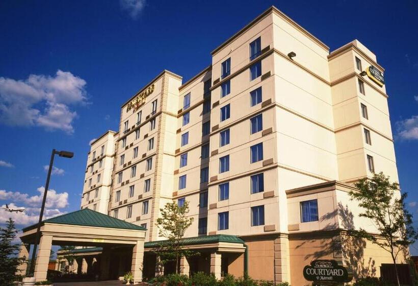 هتل Courtyard By Marriott Toronto Airport