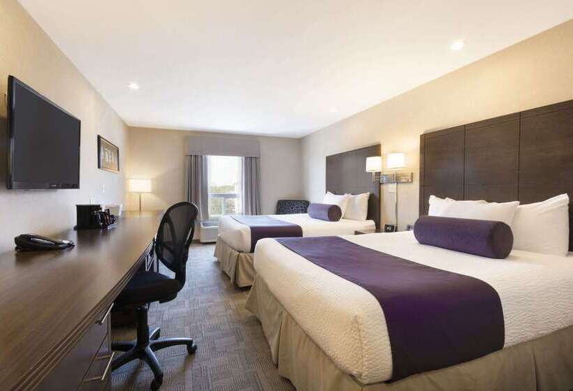 هتل Days Inn By Wyndham Medicine Hat