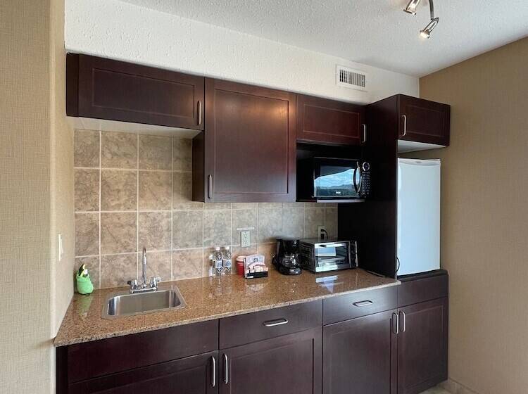 فندق Franklin Suite