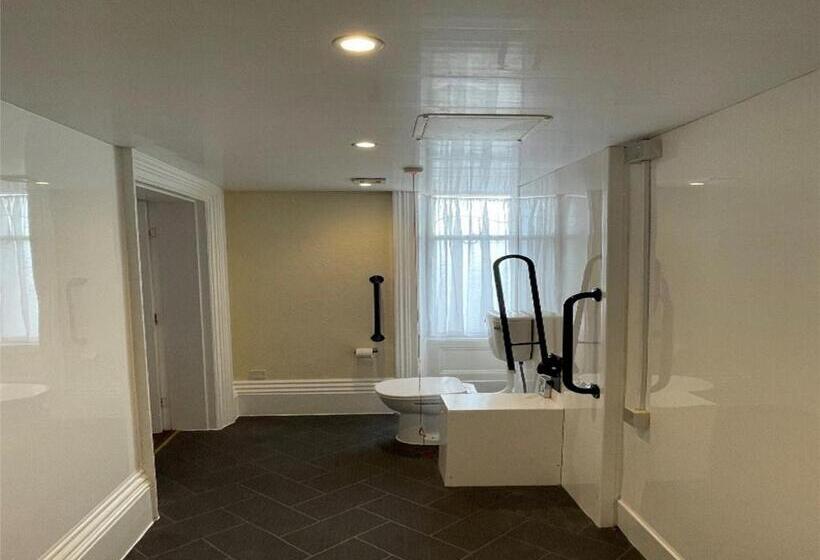 فندق The Grand Scarborough