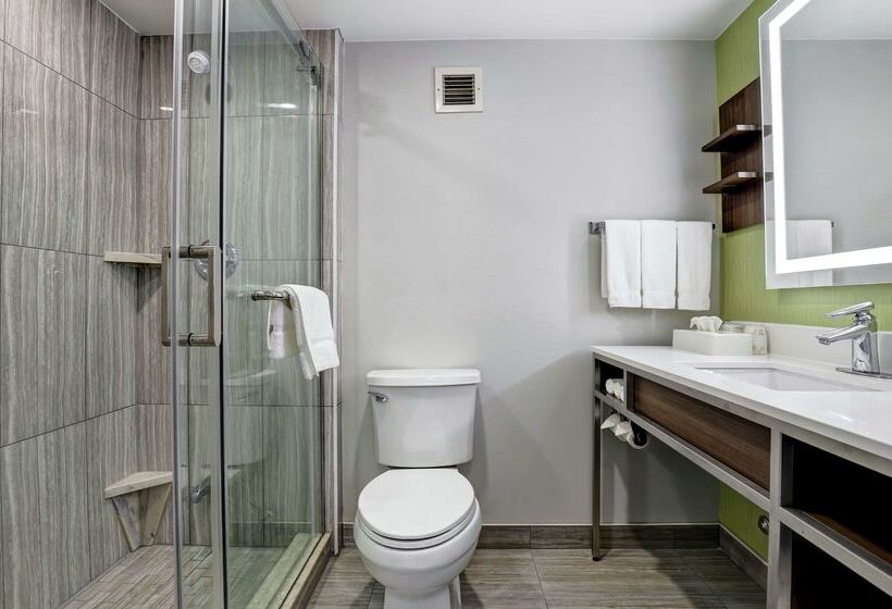 فندق Hilton Garden Inn Toronto/ajax
